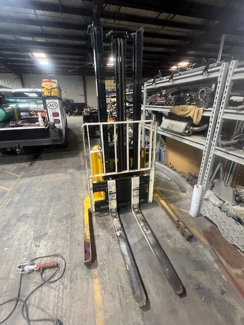 Yale Stacker Forklift
